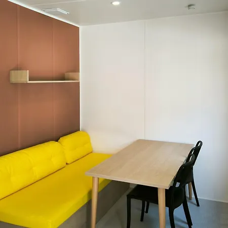 Mobil-home Clim - 2 Pers. - Api-1-52-2434 Κάμπινγκ *